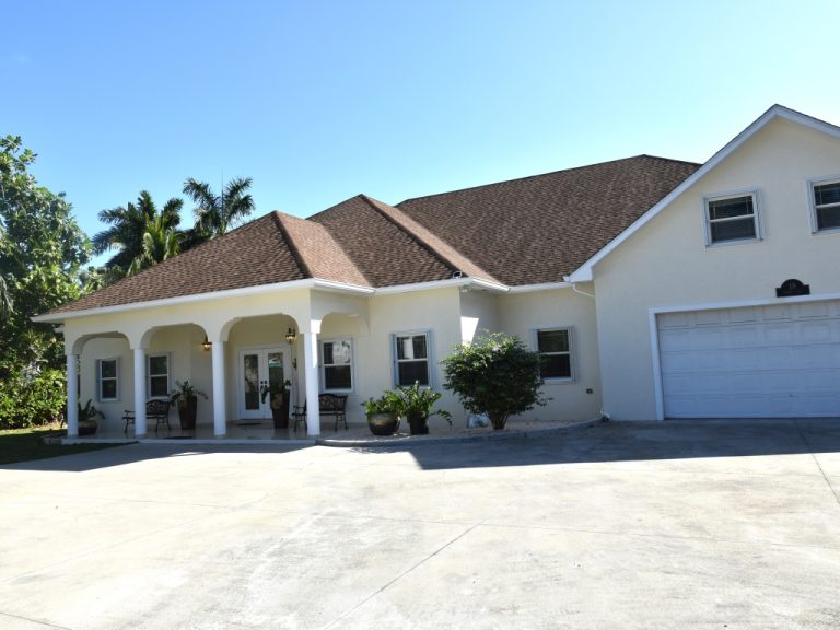 7 Mile Corridor Family Home w/ Pool & Garage - Exterior
