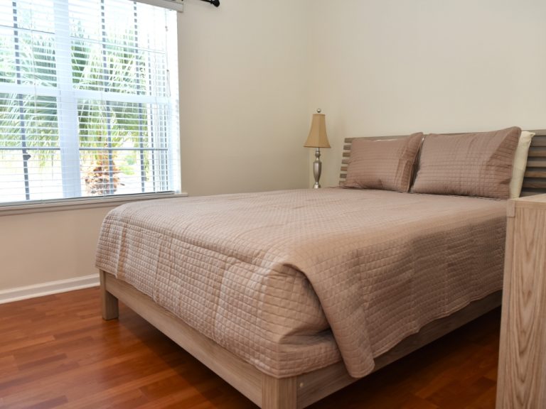 Coco Retreat 2 Bed 2.5 Bath - Bedroom