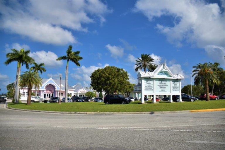 Grand Harbour 2530 sq. ft. - From Road