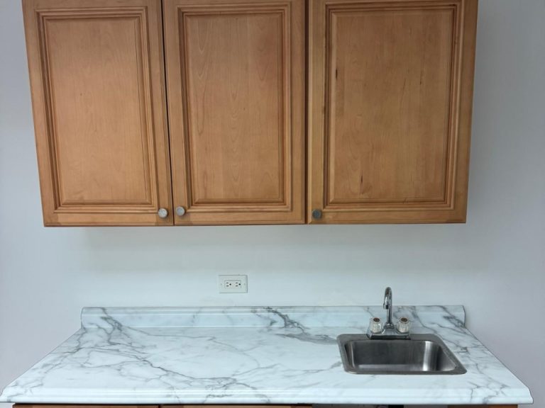 Prime Ground Floor Commercial Space - Kitchen