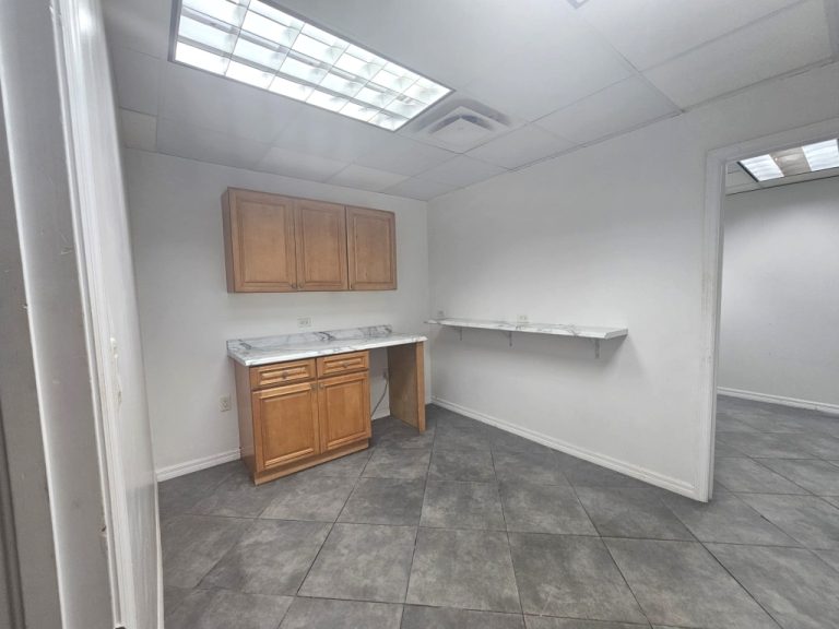 Prime Ground Floor Commercial Space - Breakroom