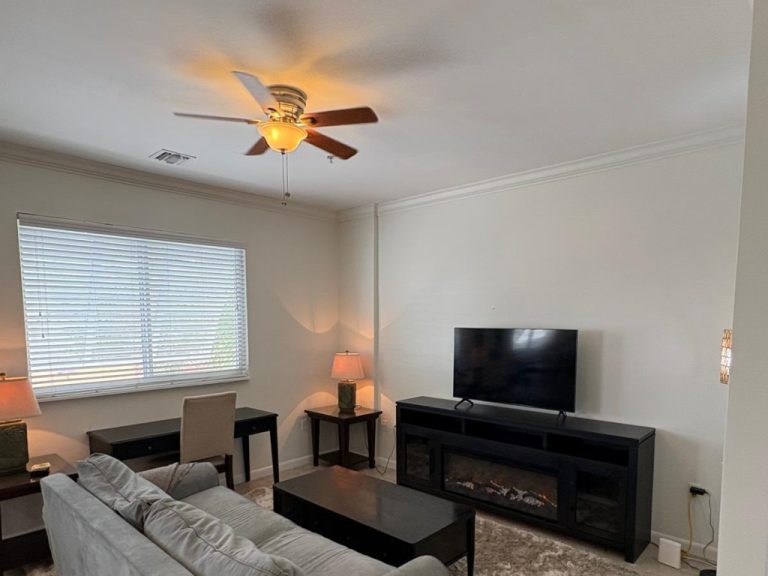 28 - Park Place - Living Room