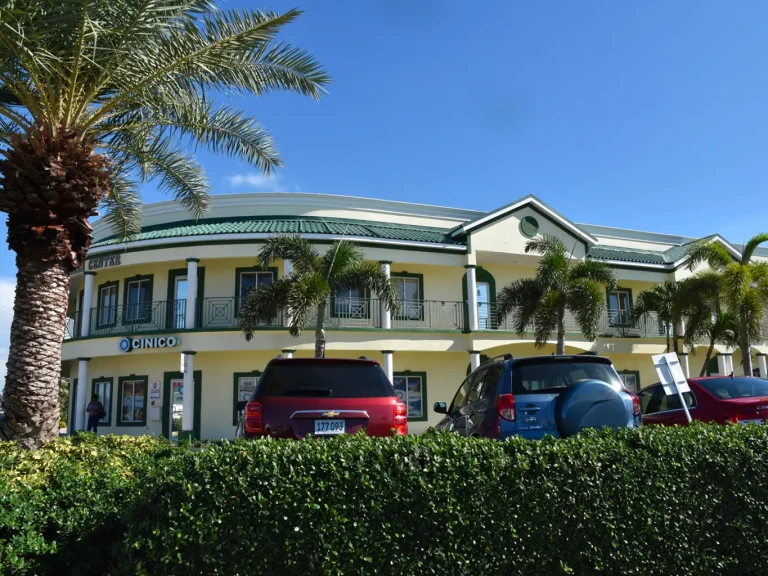 Cayman Centre 1100sq. ft. - Across from Airport Post Office - Exterior 2